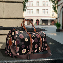 Load image into Gallery viewer, Waterproof Boob Travel Bag