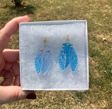 Load image into Gallery viewer, Iridescent Cicadas Earrings
