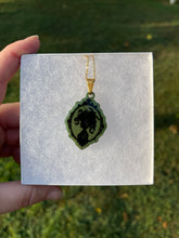 Load image into Gallery viewer, Green Medusa Silhouette Necklace
