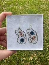 Load image into Gallery viewer, Navy Blue &amp; Dusty Pink Floral Body Earrings
