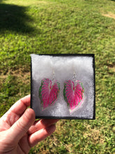 Load image into Gallery viewer, Pink Leaf Earrings No
