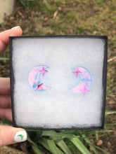 Load image into Gallery viewer, Moon &amp; Star Earrings

